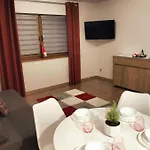 Debowy Apartamenty/pokoje Apartmán Debno (Nowy Targ)