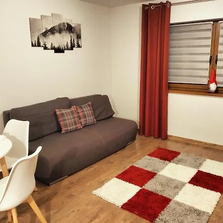 Debowy Apartment *