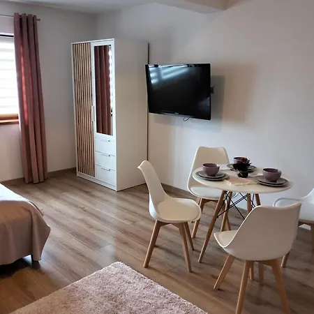 Debowy Apartamenty/pokoje Debno (Nowy Targ)