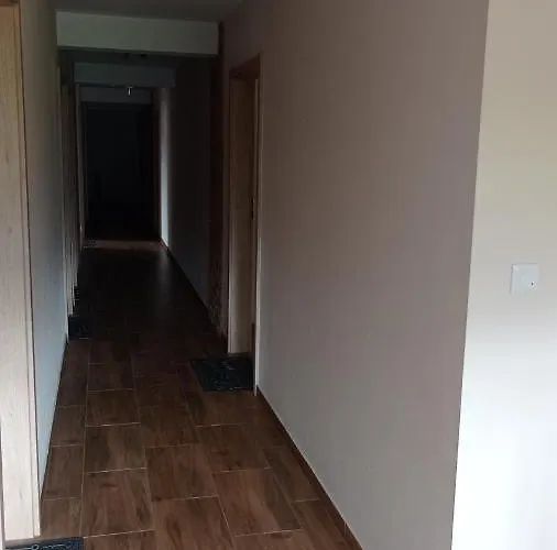 Apartment Debowy Apartamenty/pokoje *